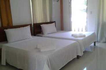 هتل Villa Consolacion Resort