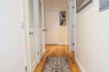 Luxe Condo Back Bay Boston 3 Bedrooms & 2 Baths