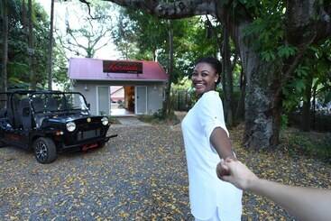 Kaz Alala Hosted B&b - Bel Ombre