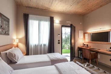 تختخواب و صبحانه Podere Vignanova Rooms & Spa