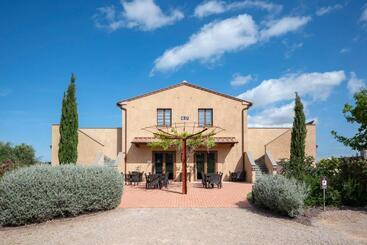 تختخواب و صبحانه Podere Vignanova Rooms & Spa