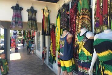 پانسیون African Symbol Guest House
