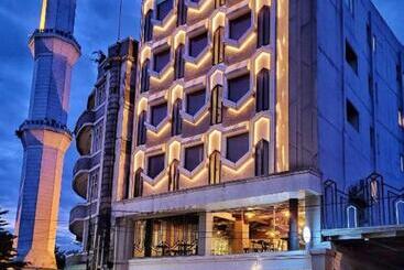 هتل 88 Alun Alun Bandung By Wh