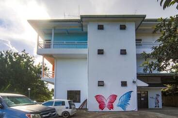 هتل Oyo 89537 Fairy Garden Resort