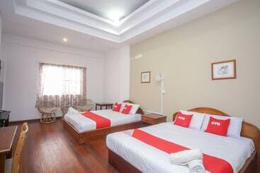 هتل Oyo 89537 Fairy Garden Resort