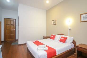 هتل Oyo 89537 Fairy Garden Resort