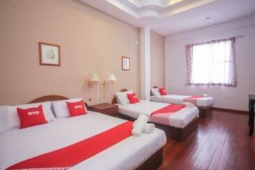 هتل Oyo 89537 Fairy Garden Resort