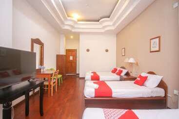هتل Oyo 89537 Fairy Garden Resort