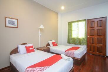 هتل Oyo 89537 Fairy Garden Resort