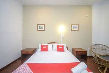 هتل Oyo 89537 Fairy Garden Resort