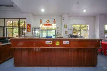هتل Oyo 89537 Fairy Garden Resort