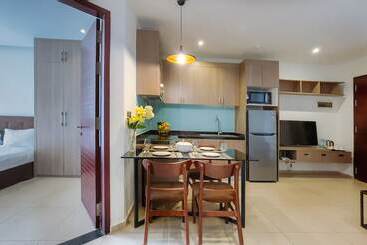 Residence 105 Hotel And Apartment