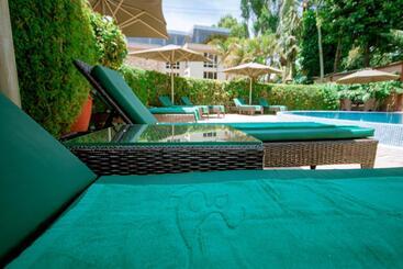 هتل Sg Premium Resort
