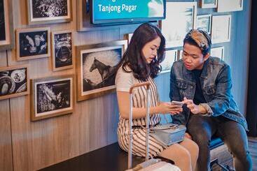 هتل St Signature Tanjong Pagar