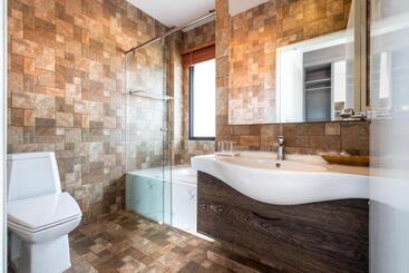 هتل The Thames Pool Access Resort & Villa   Sha Extra Plus