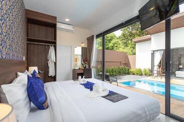 هتل The Thames Pool Access Resort & Villa Sha Extra Plus