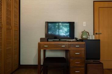 هاستل Onsen Guest House Tsutaya
