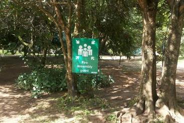 White Castle Hotel Arua