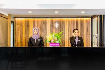 Livotel Express Hotel Ramkhamhaeng 50 Bangkok   No Parking