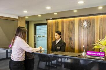 Livotel Express Hotel Ramkhamhaeng 50 Bangkok   No Parking