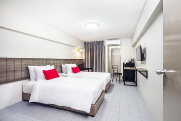 Livotel Express Hotel Ramkhamhaeng 50 Bangkok No Parking