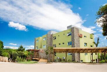Oasis Apart Spa