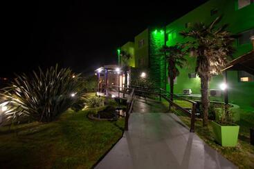 Oasis Apart Spa