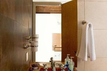 Oasis Apart Spa