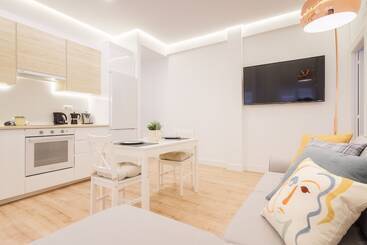 Apartamento Reformado Con Encanto By Theurbanhosts