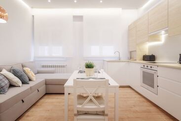 Apartamento Reformado Con Encanto By Theurbanhosts