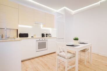 Apartamento Reformado Con Encanto By Theurbanhosts