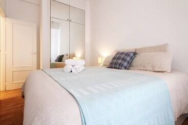 Apartamento Reformado Con Encanto By Theurbanhosts