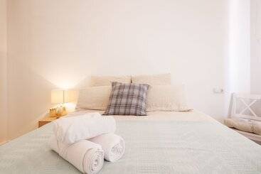 Apartamento Reformado Con Encanto By Theurbanhosts