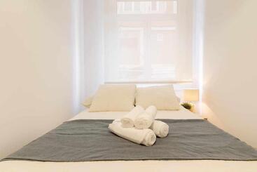 Apartamento Reformado Con Encanto By Theurbanhosts