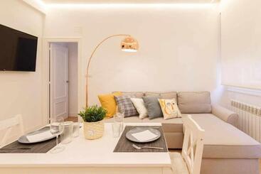 Apartamento Reformado Con Encanto By Theurbanhosts