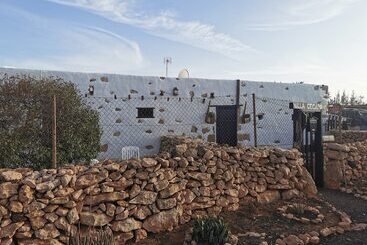 تختخواب و صبحانه Villa Cecilio