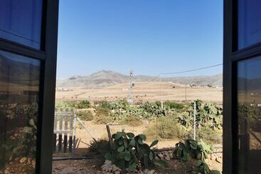 تختخواب و صبحانه Villa Cecilio
