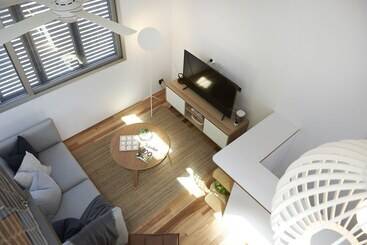 Studio Reuss   A City Retreat