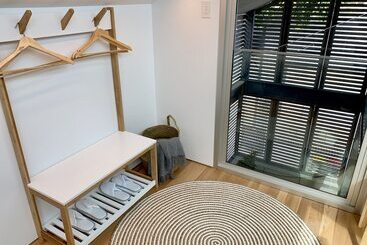 Studio Reuss   A City Retreat