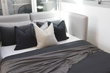 Studio Reuss   A City Retreat