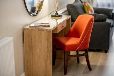 The James Suites