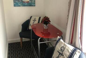 Tredara Bed & Breakfast