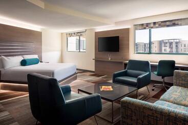 هتل Aloft Scottsdale