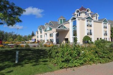 Bayside Hotel Of Mackinac