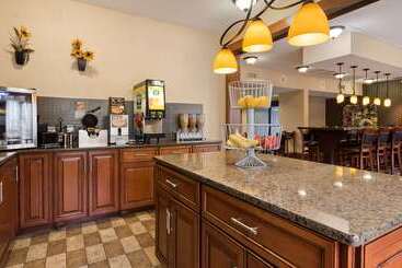 酒店 Best Western Delta Inn