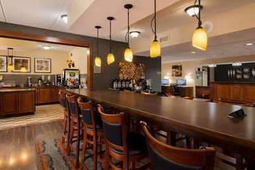 酒店 Best Western Delta Inn