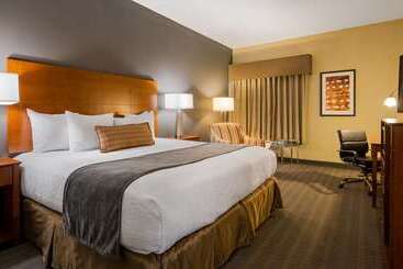 酒店 Best Western Delta Inn