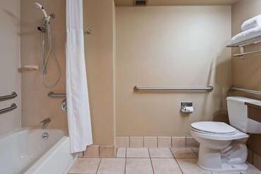 酒店 Best Western Delta Inn