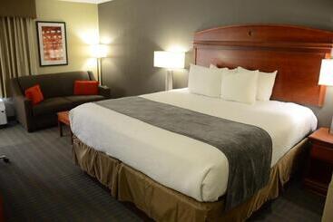 酒店 Best Western Delta Inn