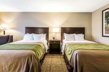 هتل Comfort Inn